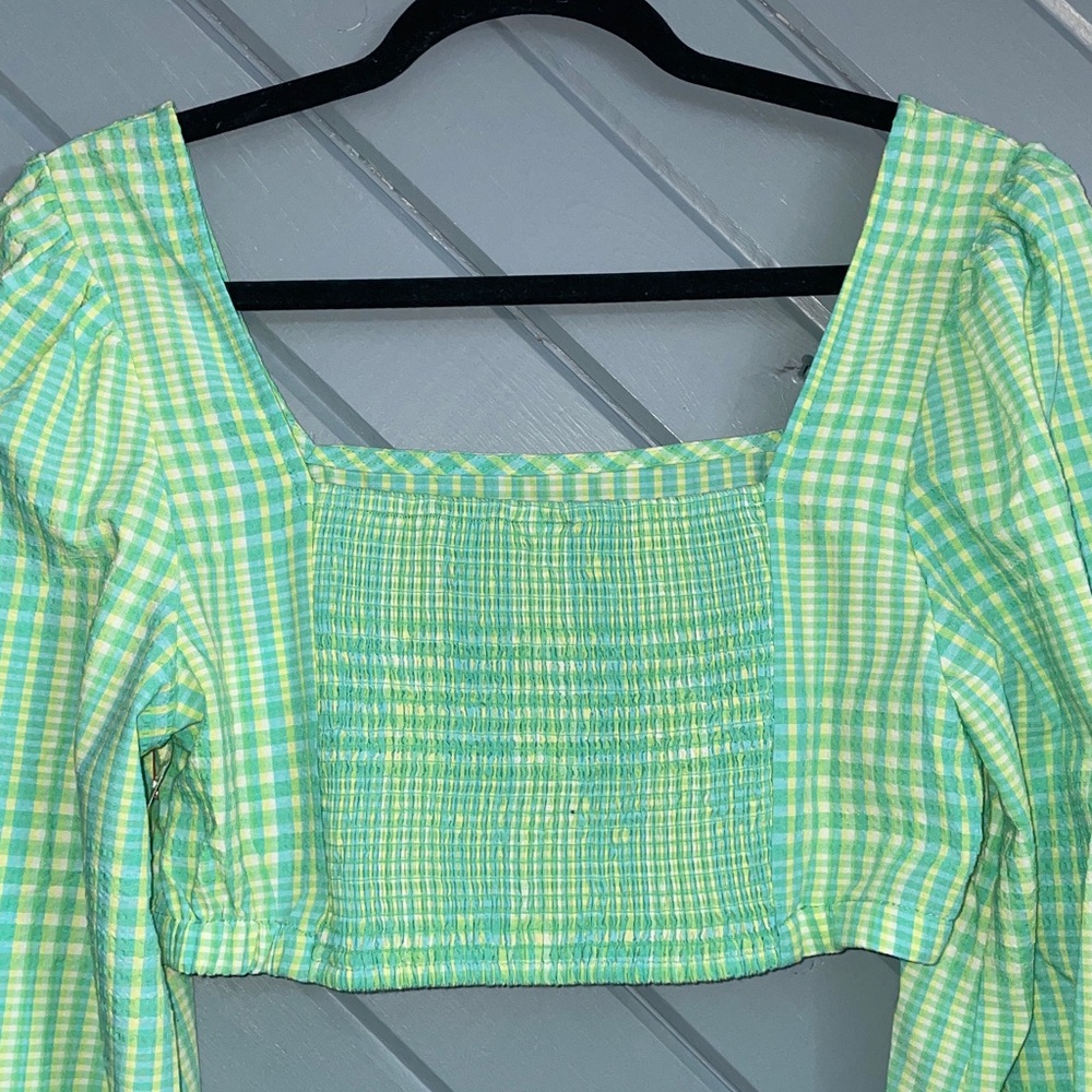 Future Collective Alani Noelle Green Gingham Long Puff Sleeve Crop Top - Picture 8 of 8